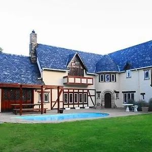 two-door-cottage.hotels-capetown.com/